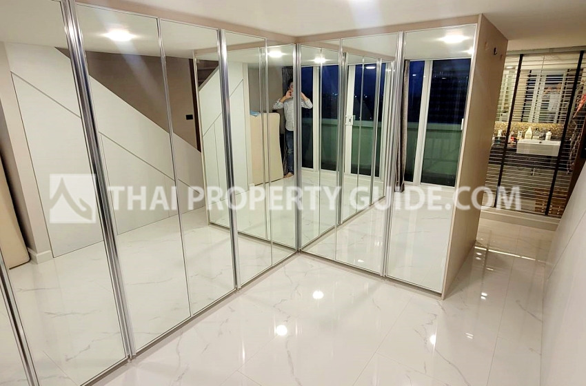Penthouse in Sukhumvit 